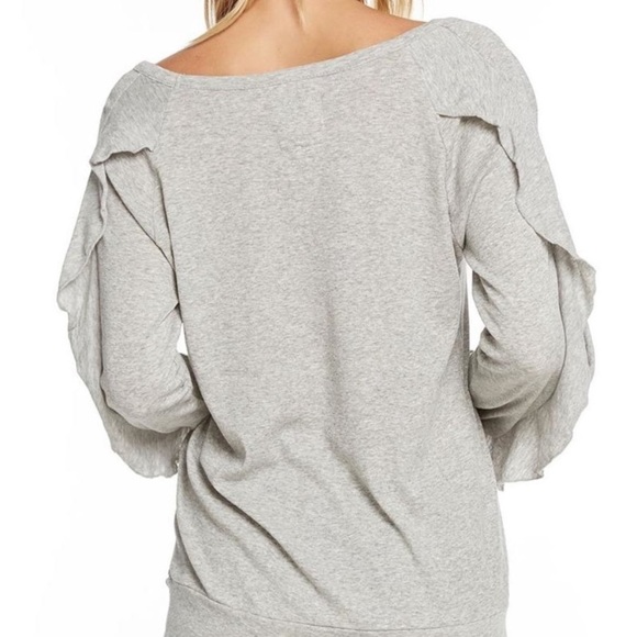 NWT Chaser Heather Gray Ruffle Sleeve Long Sleeve Top Women's SZ M Crewneck - Picture 3 of 7